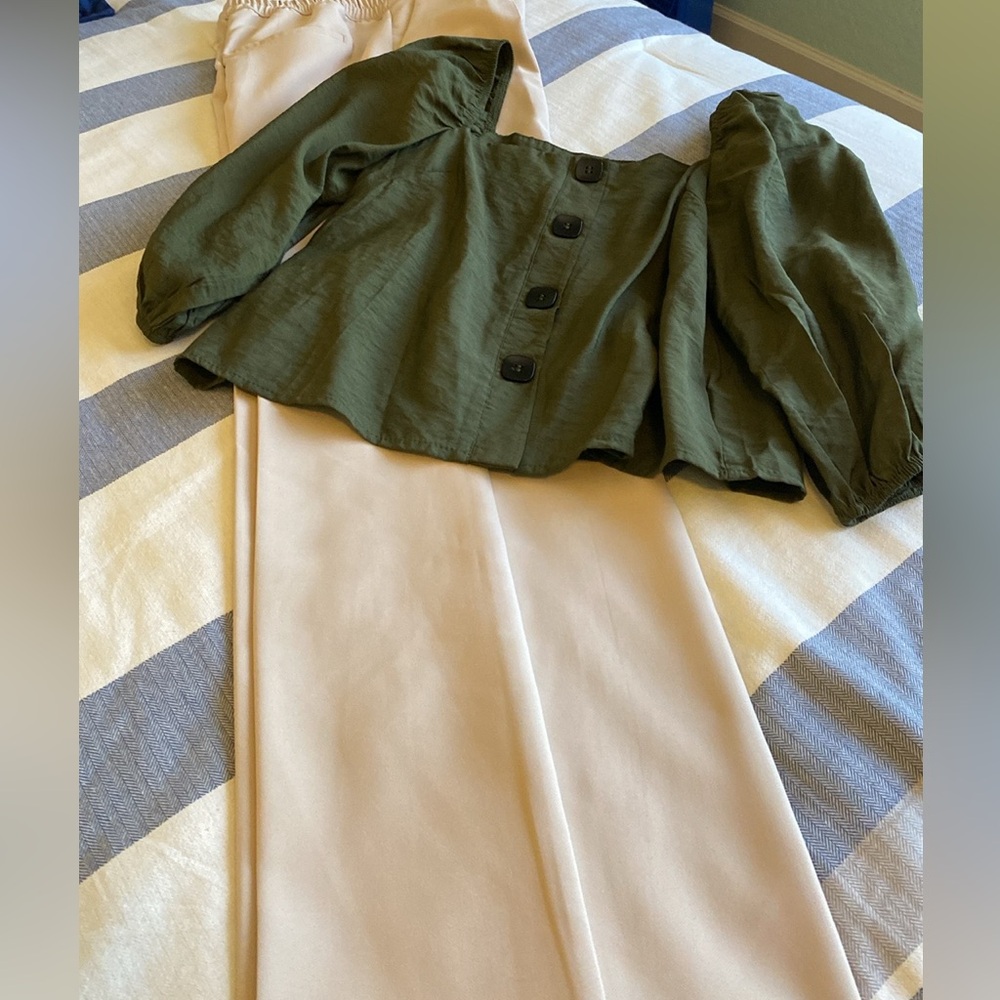 Love Tree 2 Piece Set:  BLAZER & PANTSUIT NWOT - Picture 14 of 16